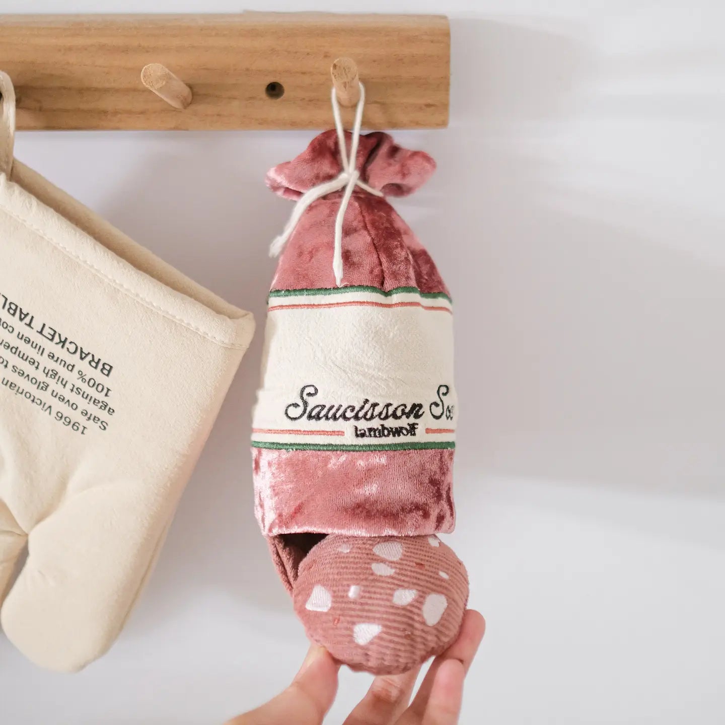 Lambwolf Collective - Saucisson Sec