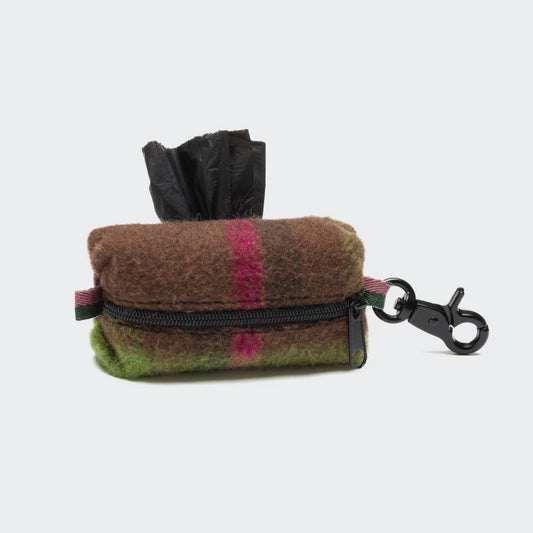 Cloud7 - Poop Bag Holder Plaid Pink