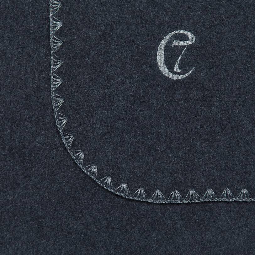 Cloud7 - Blanket Soft Fleece Dark Grey