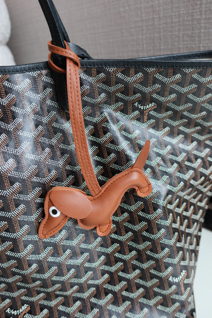 Woof & Wiggle Dachshund Charm