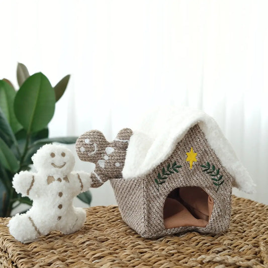Lambwolf Collective - Gingerbread House